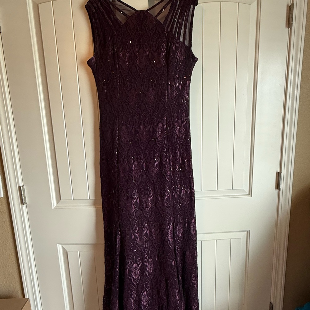 R&M Richards Plum Mermaid Lace Gown (Size 18) with Faux Fur Dusty Pink Bolero(L)